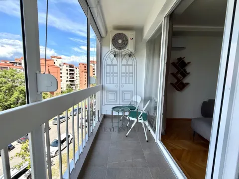 Izdavanje, dvosoban stan, 65m², Gintaš, Podgorica - image 6