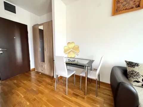 Sale, studio apartment, 29m², City Kvart, Podgorica - image 3