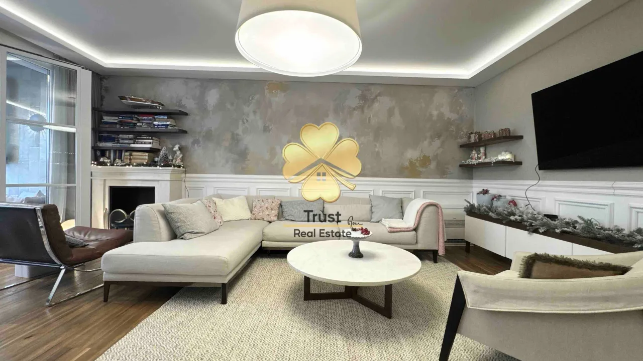 Prodaja, trosoban stan, 122m², Centar, Podgorica