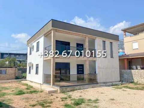 Prodaja, kuća, 200m², Šušanj, Bar