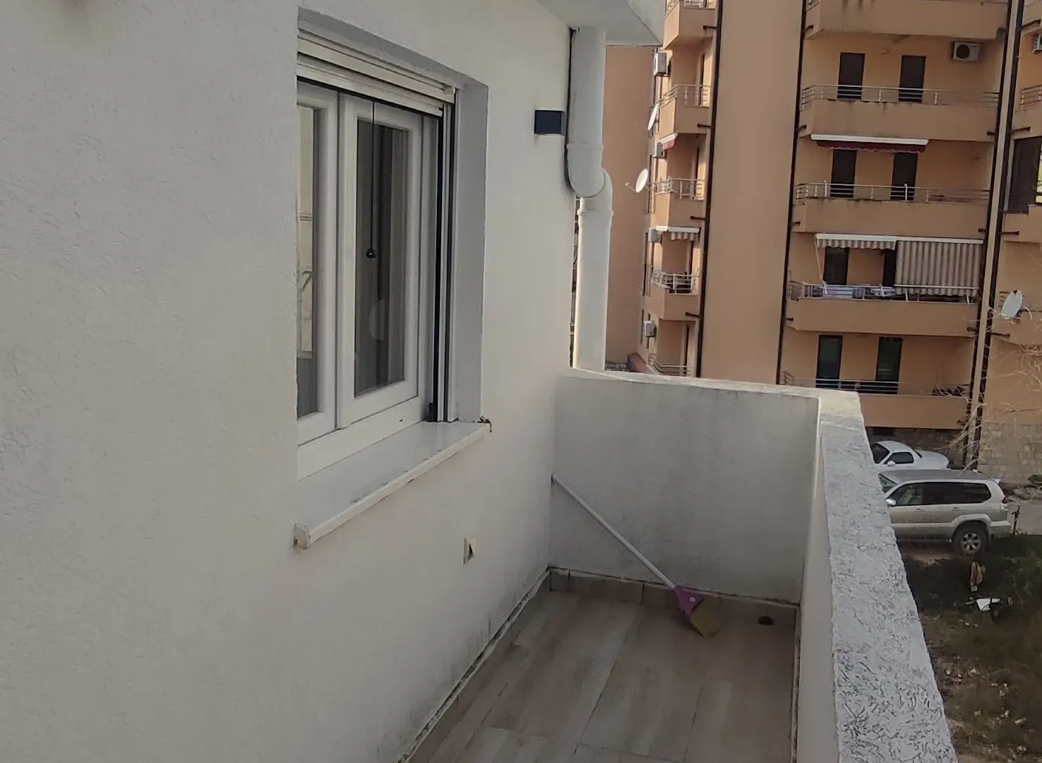 Rent, one bedroom apartment, 44m², Podkošljun, Budva