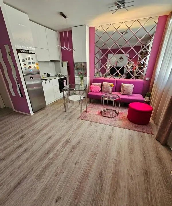 Prodaja, garsonjera, 26m², Stari Grad, Beograd