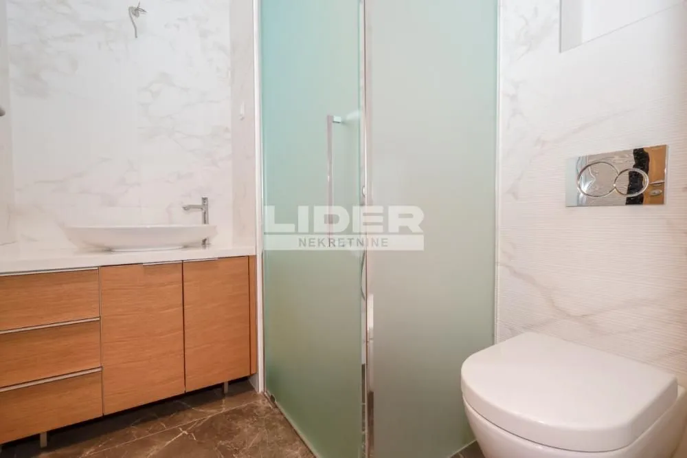 Prodaja, kuća, 279m², Košutnjak, Beograd