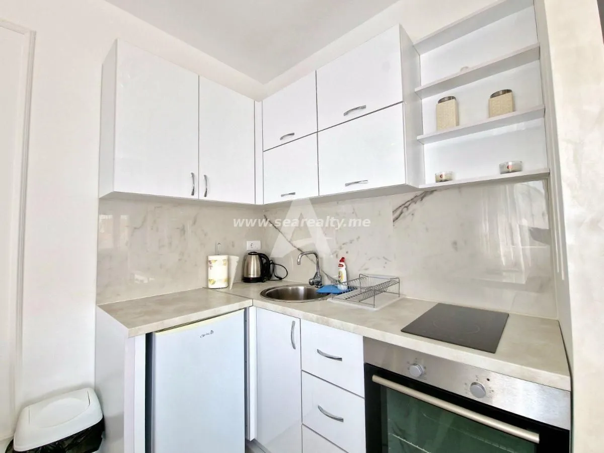 Rent, house, 300m², Krimovica, Kotor
