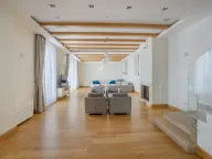 Sale, house, 600m², Blizikuće, Budva - image 9