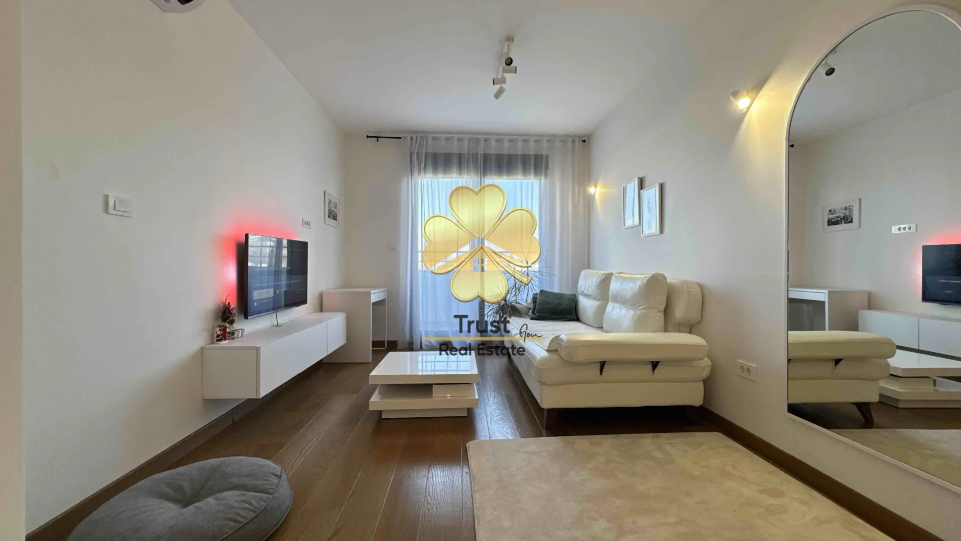 Rent, one bedroom apartment, 50m², Tološka šuma, Podgorica