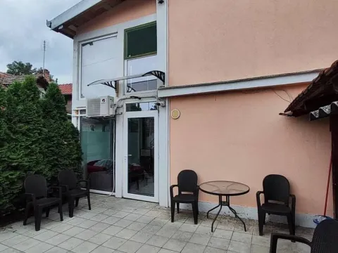 Prodaja, kuća, 205m², Pančevo, Srbija