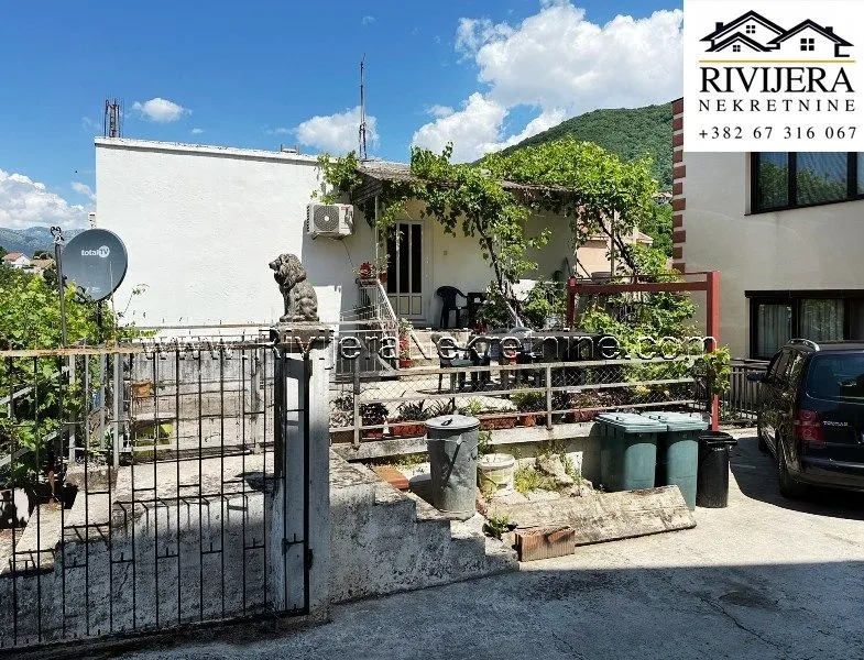 Sale, house, 80m², Centar, Tivat