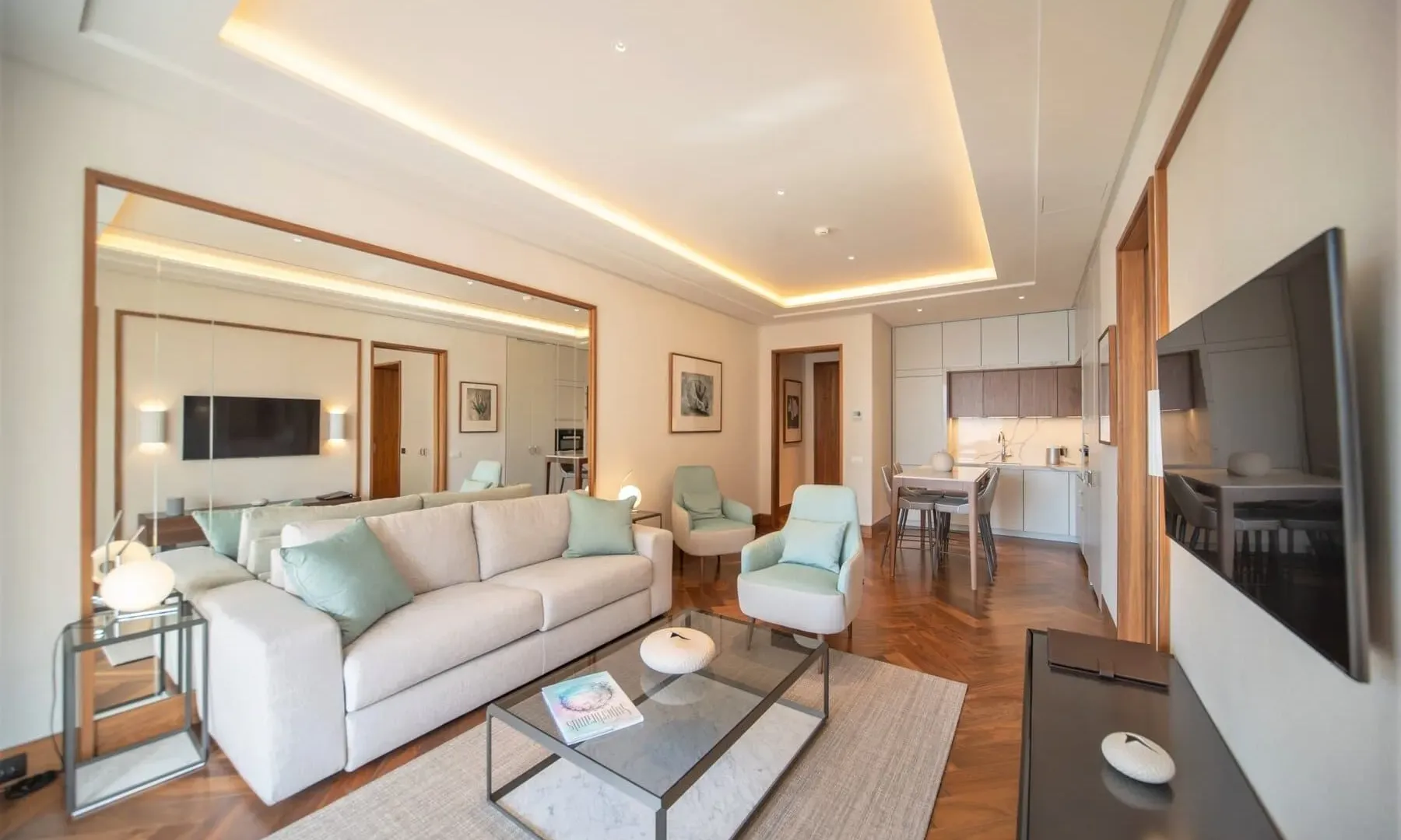 Rent, one bedroom apartment, 81m², Porto Montenegro, Tivat