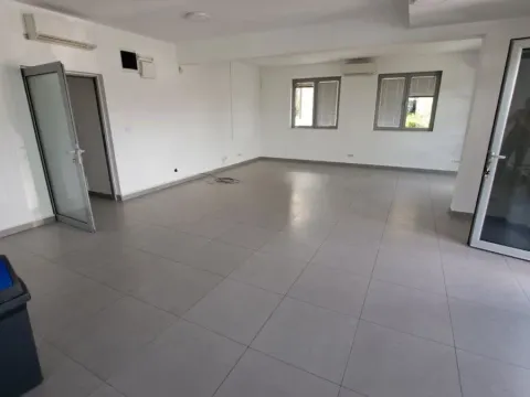 Rent, office space, 80m², Zabjelo, Podgorica - image 2