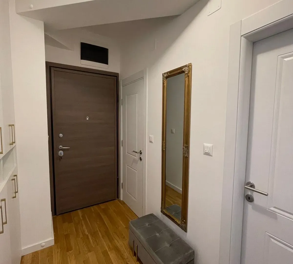 Prodaja, dvosoban stan, 92m², Zabjelo, Podgorica