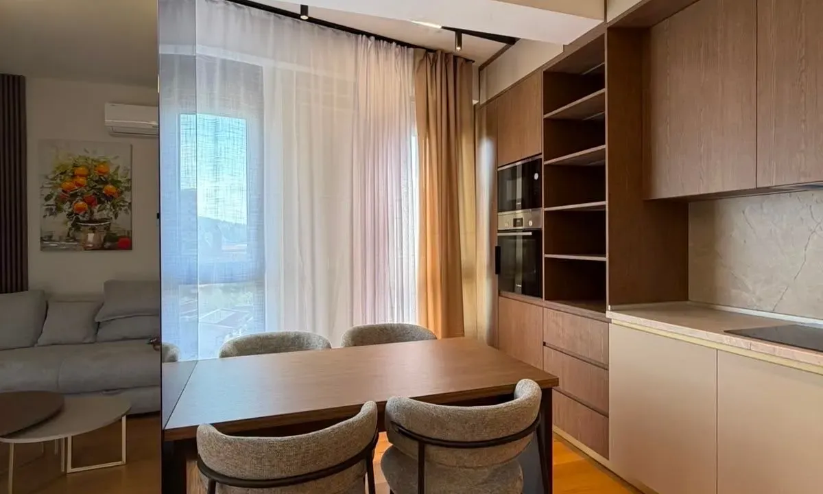 Daily-rent, one bedroom apartment, 55m², Centar, Bar