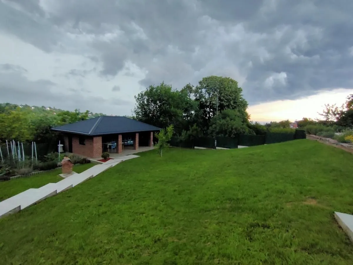 Prodaja, kuća, 151m², Sremska Kamenica, Petrovaradin