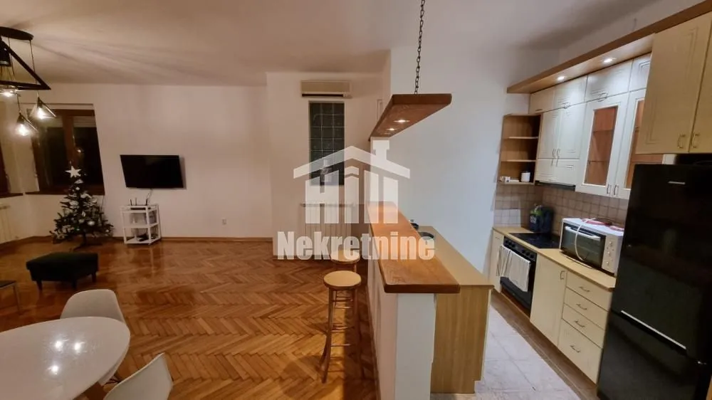 Sale, two bedroom apartment, 55m², Zemun Centar, Zemun Sve Podlokacije