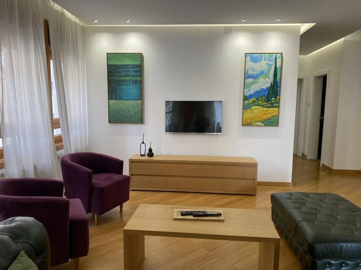 Rent, three bedroom apartment, 103m², Stari Grad, Beograd