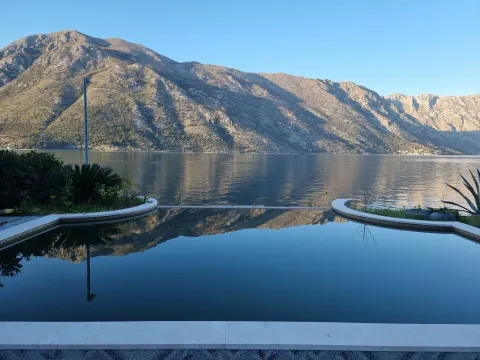 Sale, two bedroom apartment, 117m², Stoliv, Kotor - image 3