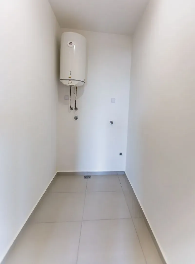 Sale, three bedroom apartment, 90m², Gornja Gorica, Podgorica