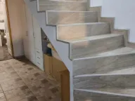 Izdavanje, kuća, 160m², Surčin, Beograd - image 10