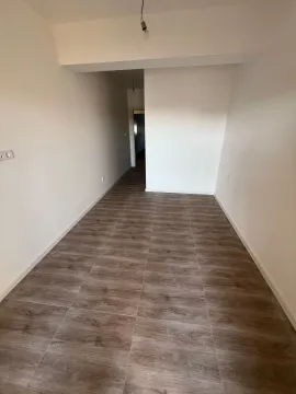 Rent, three bedroom apartment, 92m², Šušanj, Bar - image 5