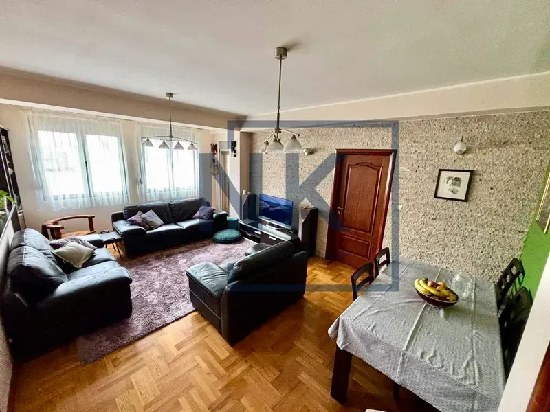 Prodaja, trosoban stan, 86m², Stari Aerodrom, Podgorica