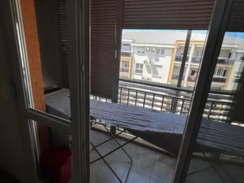 Izdavanje, jednosoban stan, 43m², Zabjelo, Podgorica - image 12