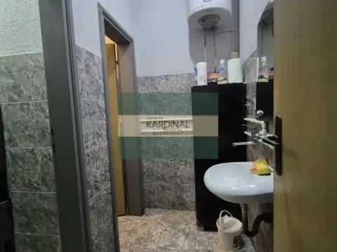 Rent, office space, 165m², Centar, Jagodina - image 19