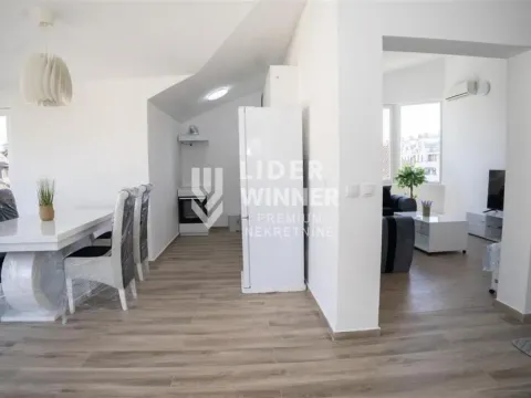 Izdavanje, četvorosoban stan, 125m², Cerak, Beograd - image 4