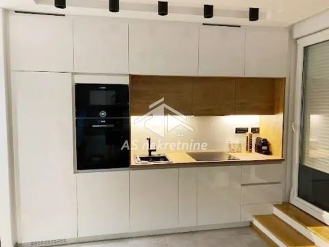 Izdavanje, četvorosoban stan, 82m², Banjica, Voždovac Sve Podlokacije - image 9