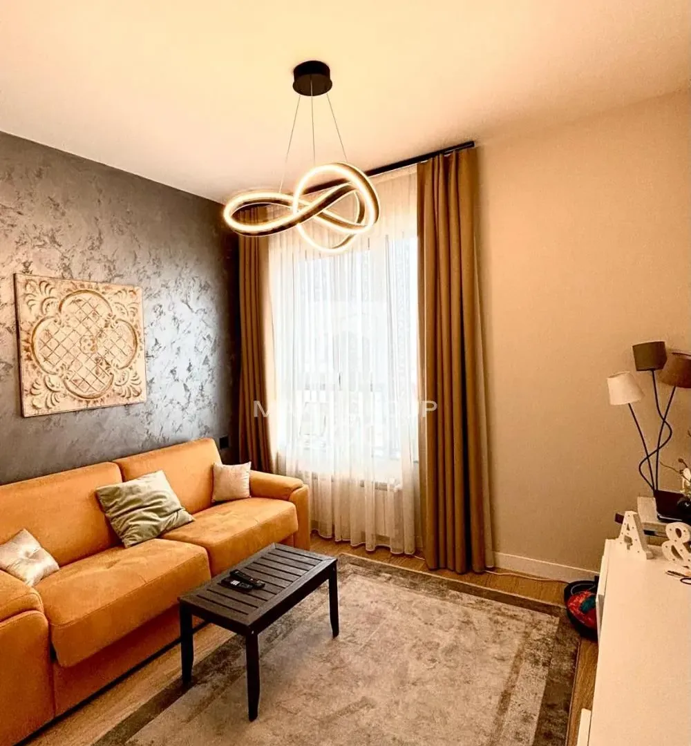 Prodaja, četvorosoban stan, 124m², Savski Venac, Beograd