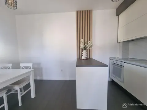 Sale, two bedroom apartment, 71m², Donja Lastva, Tivat - image 4