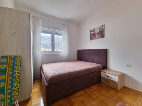 Rent, two bedroom apartment, 51m², Budva, Crna Gora - image 6