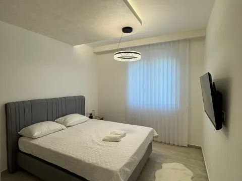 Prodaja, dvosoban stan, 74m², Bečići, Budva - image 7