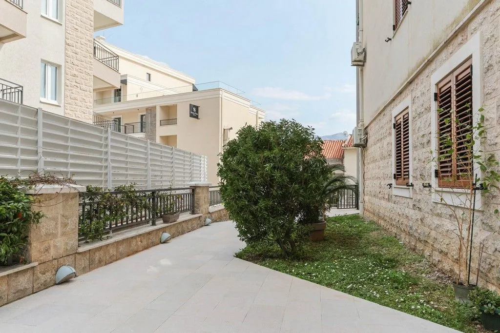 Sale, one bedroom apartment, 41m², Babin Do, Budva