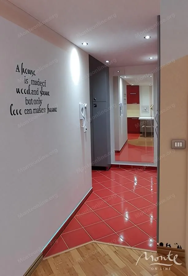 Prodaja, jednosoban stan, 52m², City Kvart, Podgorica