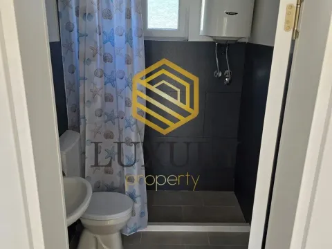 Izdavanje, kuća, 75m², Gornja Gorica, Podgorica - image 5