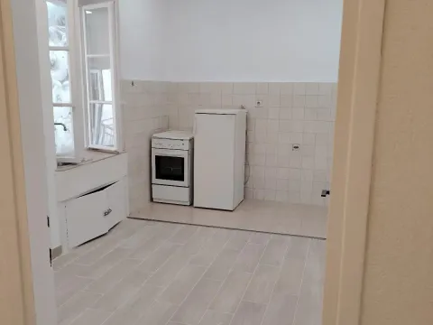 Rent, office space, 60m², Stari Grad Kotor, Kotor - image 5