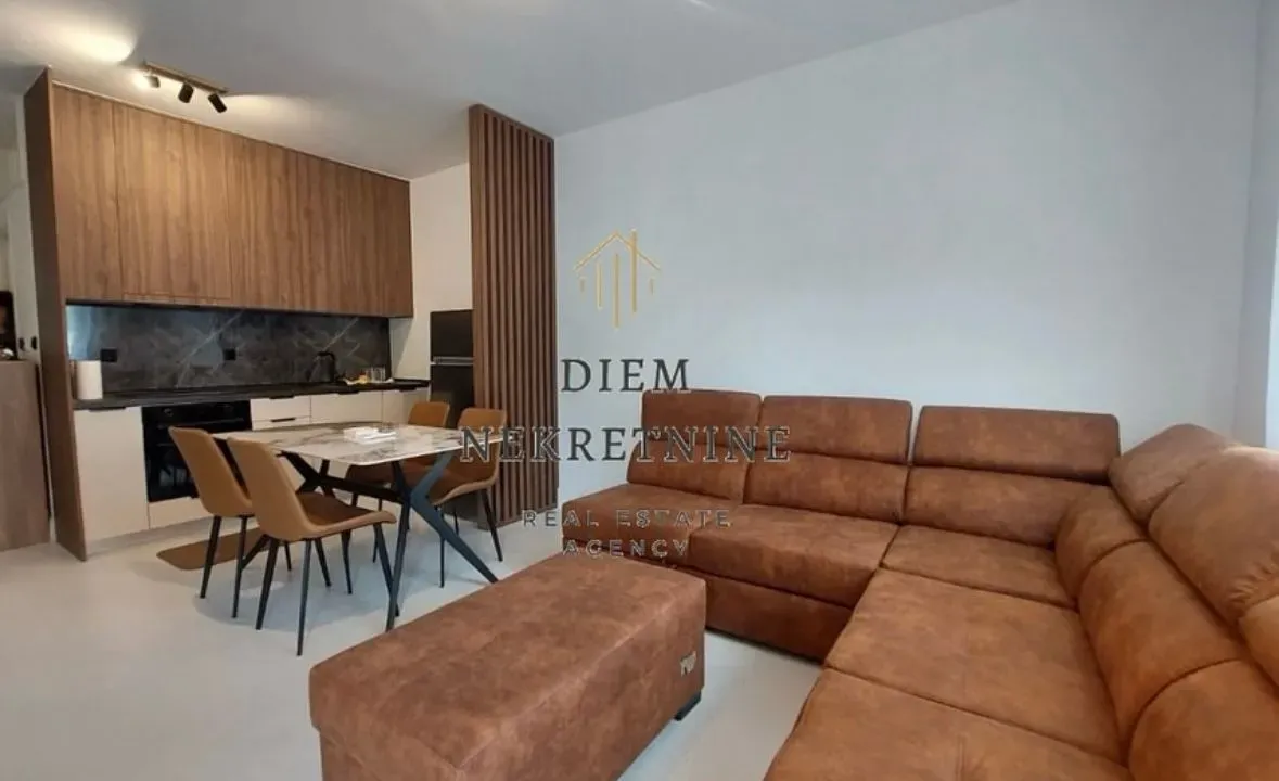Rent, two bedroom apartment, 60m², Radanovići, Kotor