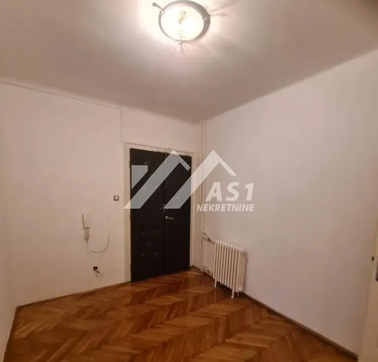 Izdavanje, dvosoban stan, 70m², Novi Sad Sve Podlokacije, Novi Sad