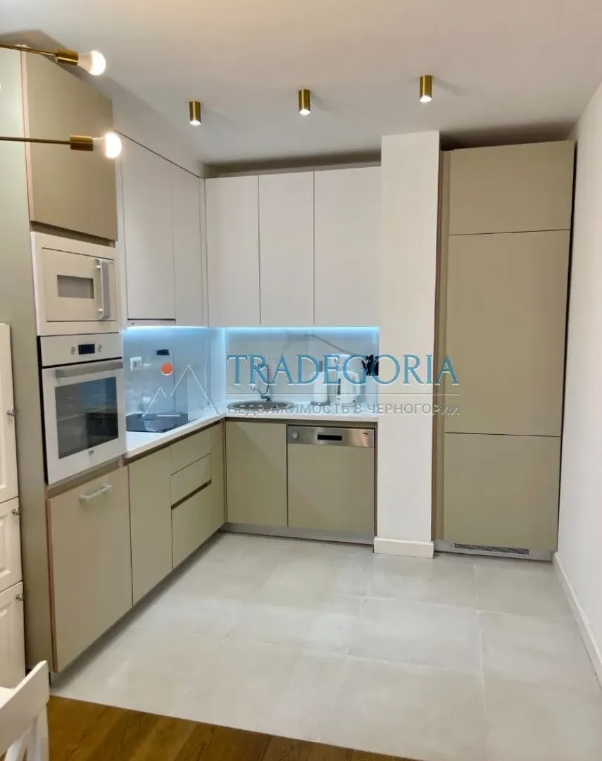 Prodaja, jednosoban stan, 64m², Bar, Crna Gora