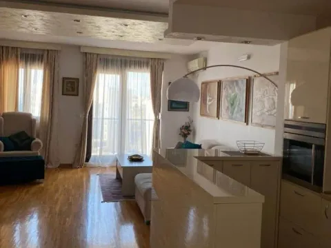 Sale, three bedroom apartment, 112m², Bečići, Budva - image 2