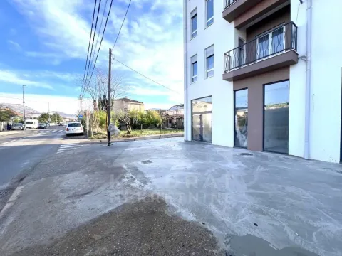 Sale, office space, 44m², Zagorič, Podgorica - image 2