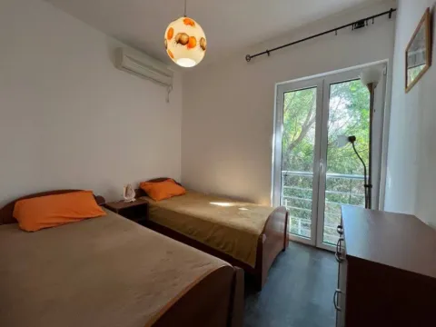 Rent, two bedroom apartment, 58m², Baošići, Herceg Novi - image 6