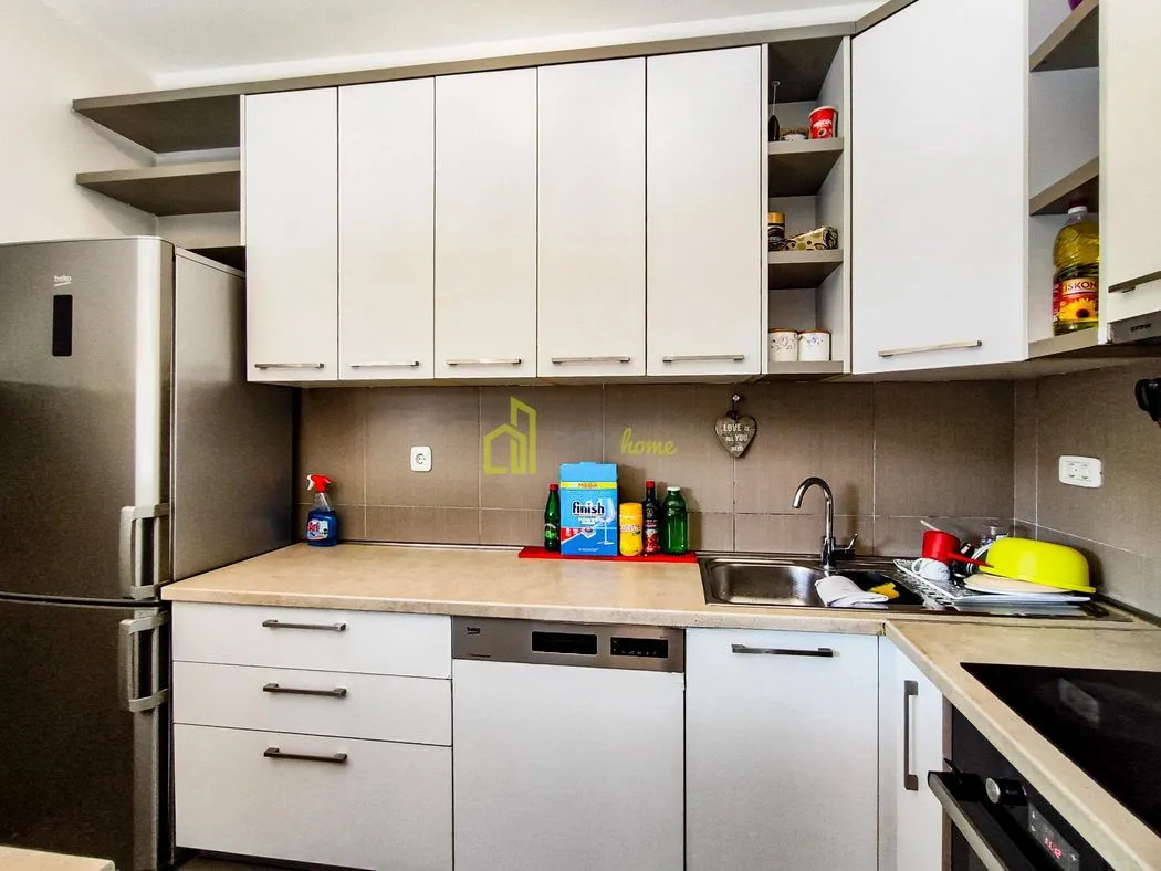 Izdavanje, dvosoban stan, 63m², Dalmatinska ulica, Podgorica