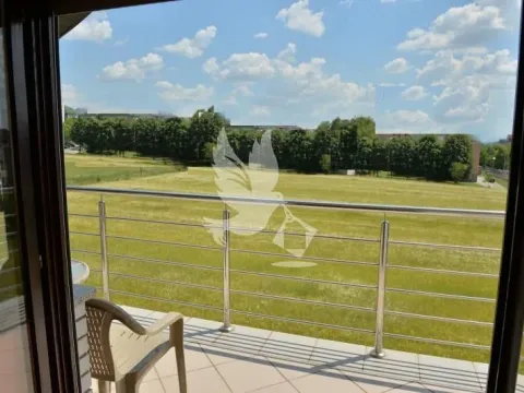 Sale, house, 554m², Mladenovac, Beograd - image 17