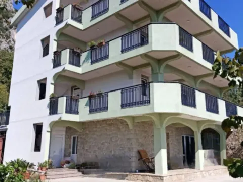 Sale, house, 450m², Sutomore, Bar