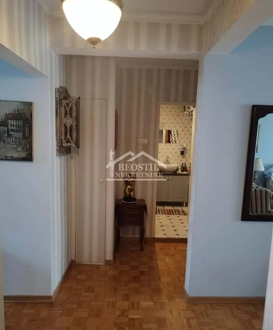 Prodaja, dvosoban stan, 74m², Bežanijska Kosa 3, Bežanijska Kosa Sve Podlokacije