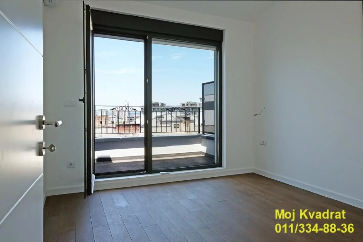Prodaja, trosoban stan, 92m², Vukov Spomenik, Zvezdara Sve Podlokacije