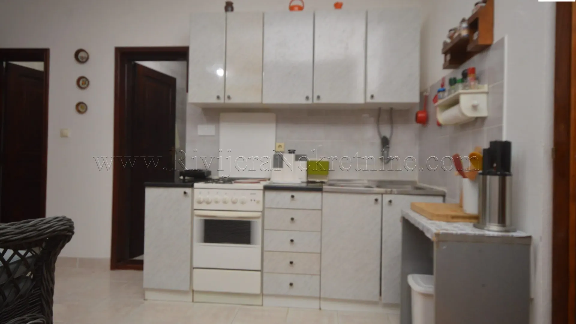 Sale, three bedroom apartment, 73m², Krašići, Tivat