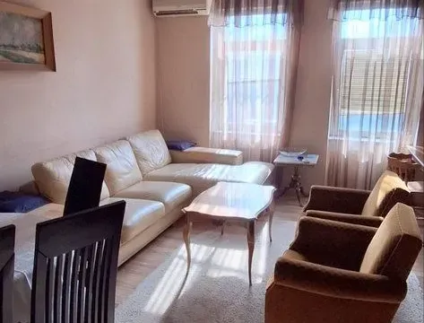 Kuća in Zemun Gardoš