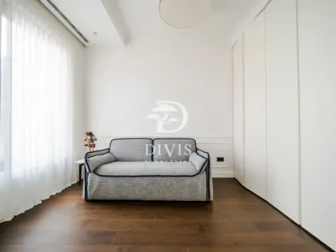 Izdavanje, trosoban stan, 88m², Savski Venac, Beograd - image 3